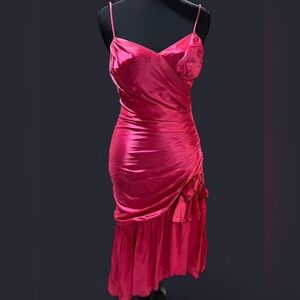 Chic Strapless Fuchsia Dress